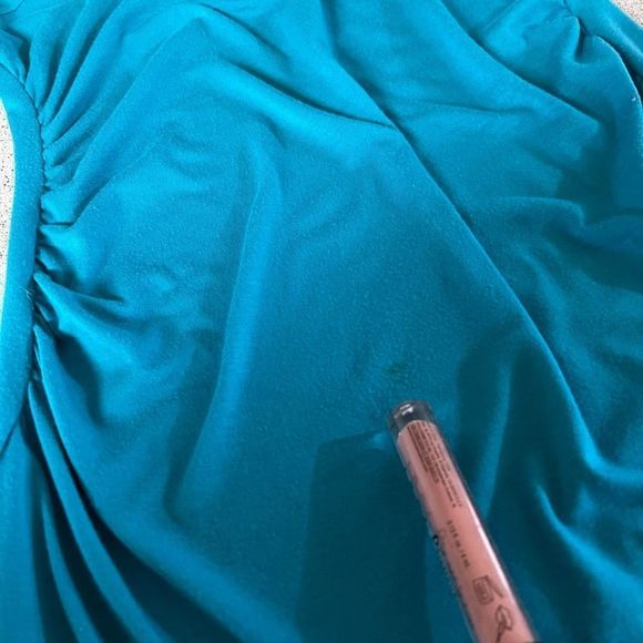 #114 Le Château long dress with side ruching and ruffled hem - Picture 5 of 8